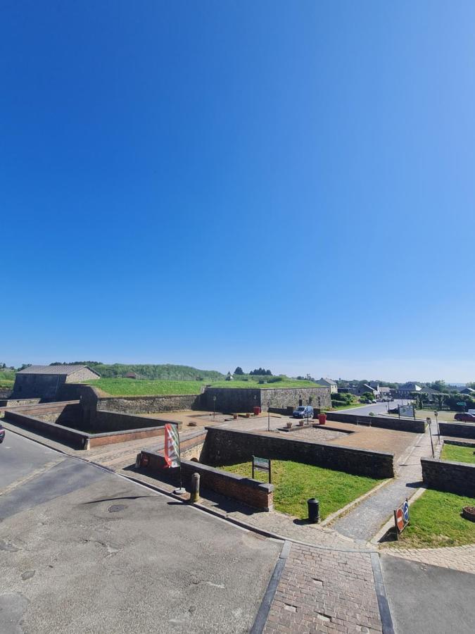 Le Bastion Apartment Rocroi Екстериор снимка